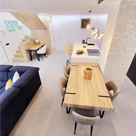 Вилла Serendipity House *